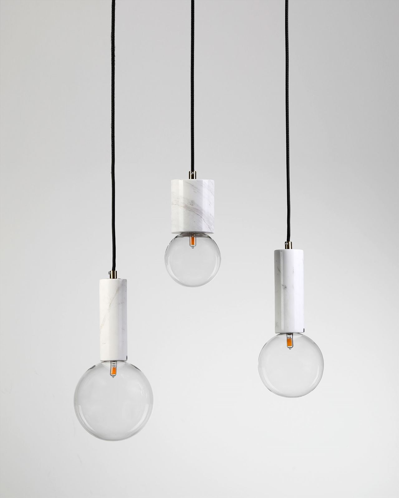 גופי תאורה בקטגוריית מנורות תלויות שם המוצר Badolina • Dori Kimhi Lighting 1045