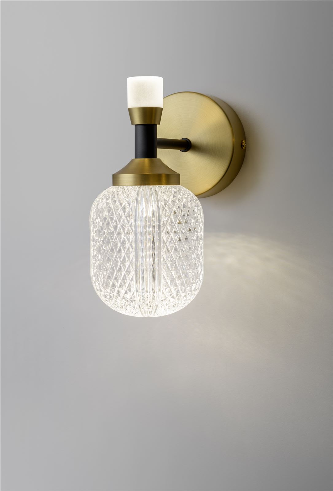 גופי תאורה בקטגוריית מנורות קיר שם המוצר חושן • Dori Kimhi Lighting 9659
